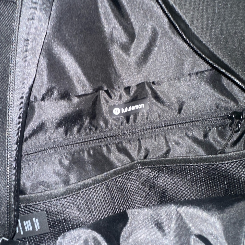 Lululemon Command the Day Backpack 25L